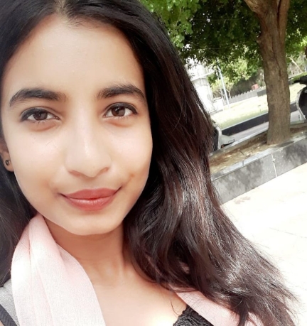 Simran Dhingra