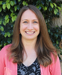 Headshot of Jayna Winn.