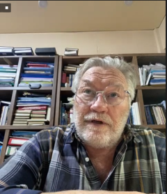 Prof. Kruchkin lecturing