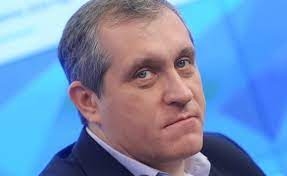 Boris Mezhuev