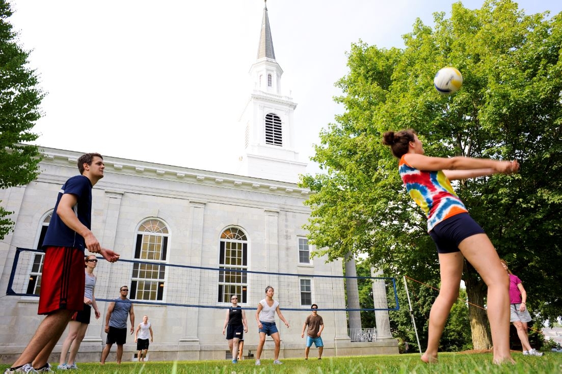 Chinese Students play volleyball