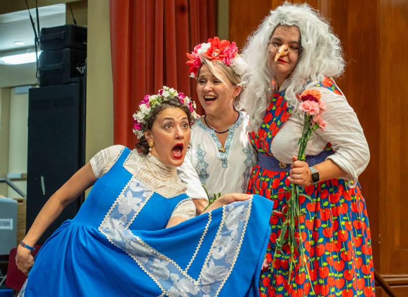 Russian faculty in a play.