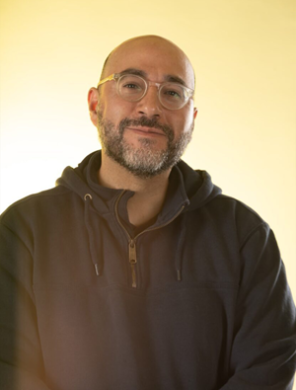 Profile of Luis Hernán Castañeda