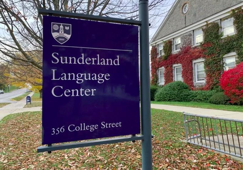 A picture of the Sunderland sign.