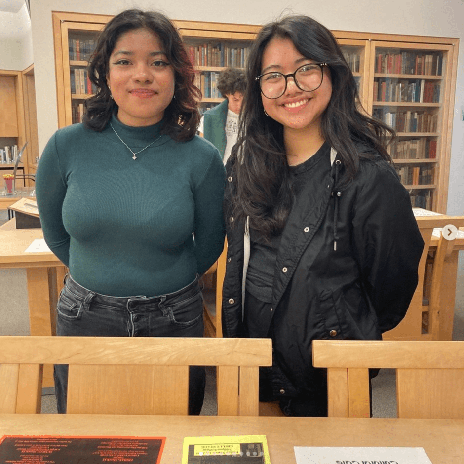 Ambar Vasquez-Mitra '25 and Chealsea Roldan '25 during Special Collections' cultural orgs open house