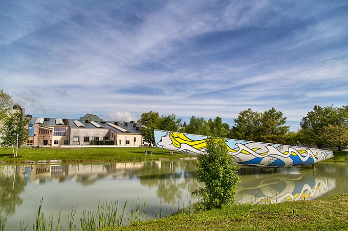 lichtenstein_mermaid_installation.jpg Roy Lichtenstein, Mermaid