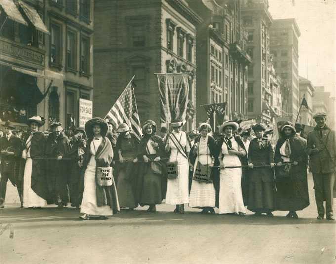 suffrage_parade.jpg Suffrage Parade on 5th Avenue, October 23, 1915