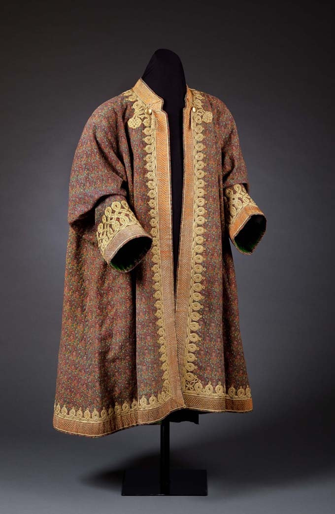 Man’s Kaftan with Woven Boteh and Floral Motifs