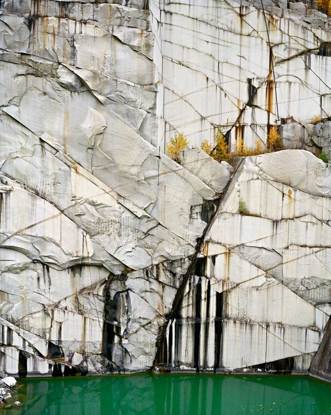 burtynsky_rock_of_ages4.jpg