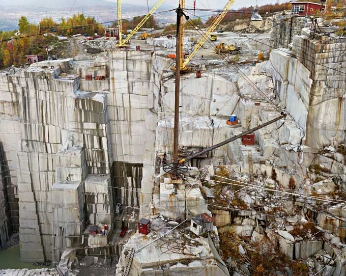 burtynsky_rock_of_ages_19.jpg