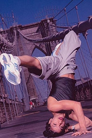 rockafella_brooklyn_bridge_thumb.jpg