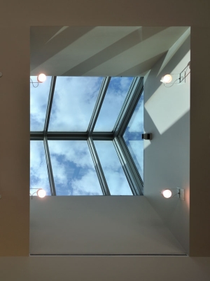 Looking up through a skylight at the Davis Library.