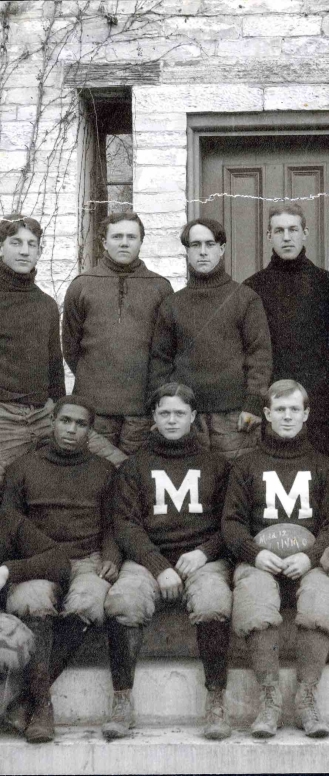 Snapshot of football team from 1901