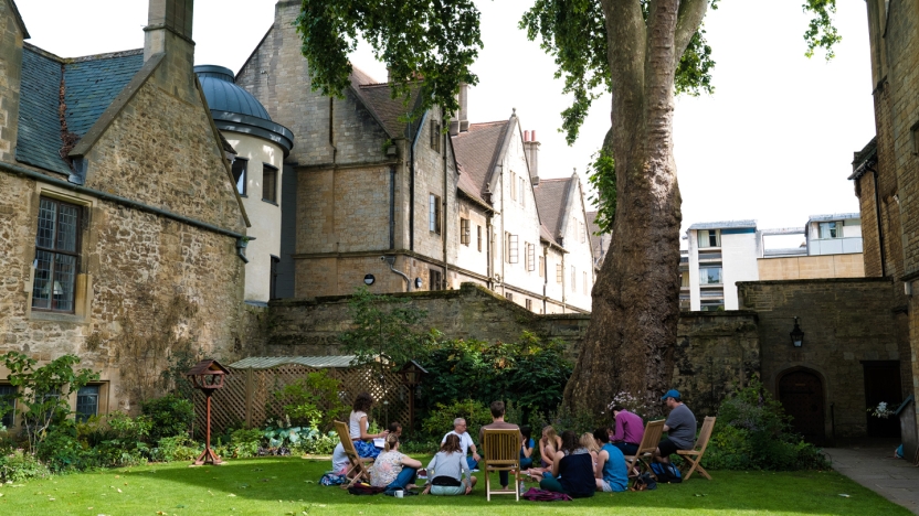 Class taking place outdoors at Oxford campus.
