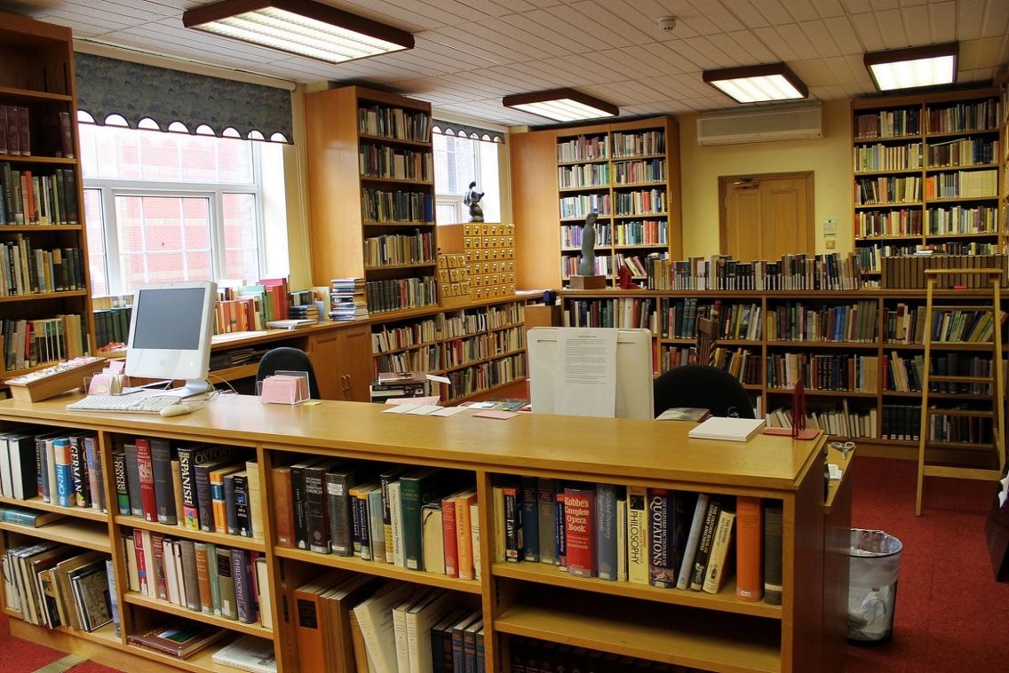 A library with books and computers