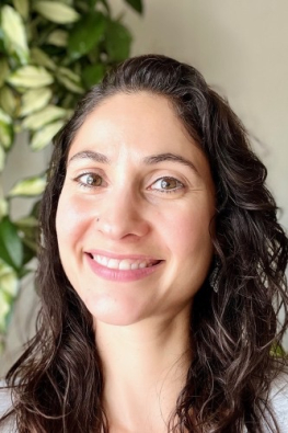 Profile of Joyce Fernandes
