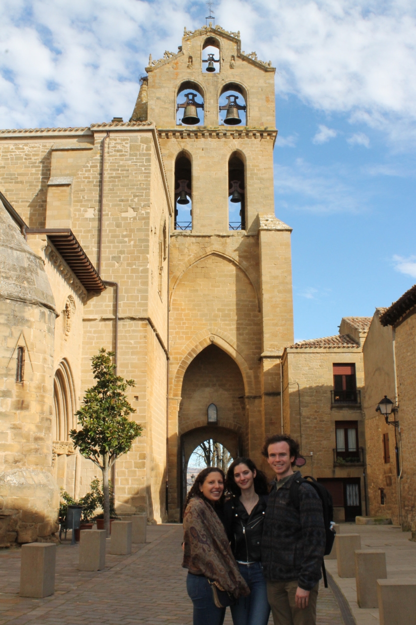 Students from Logroño discovering their surroundings.