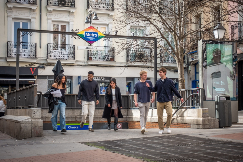 Middlebury Madrid Schools Abroad students on Metro 