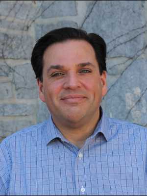 Carlos Velez bio pic
