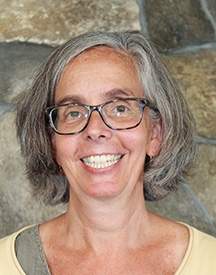 Photo of Liz Ross