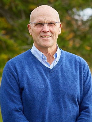 Will Graham ’76, MA English ’84 Graduate Schools Liaison, Middlebury Alumni Association Board