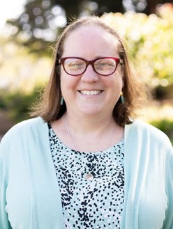 headshot of Professor Netta Avineri