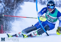 Photo of Middlebury Student and Alpine skier Michel Macedo ’22.5 skiing down a mountain