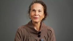 Julia Alvarez ’71