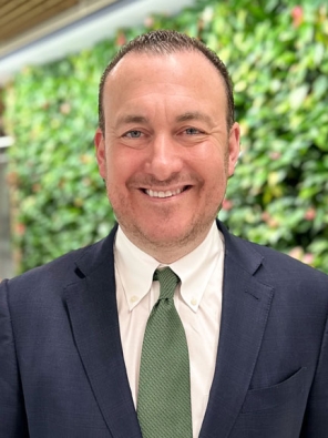 Profile of Patrick Dorton ’90