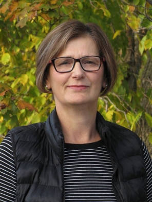 Profile of Emina Mahmuljin