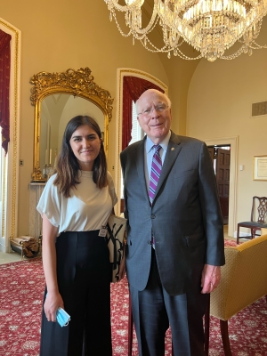 Sajia Yaqouby '25.5 with Senator Patrick Leahy