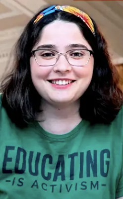 Addie Lentzner smiling