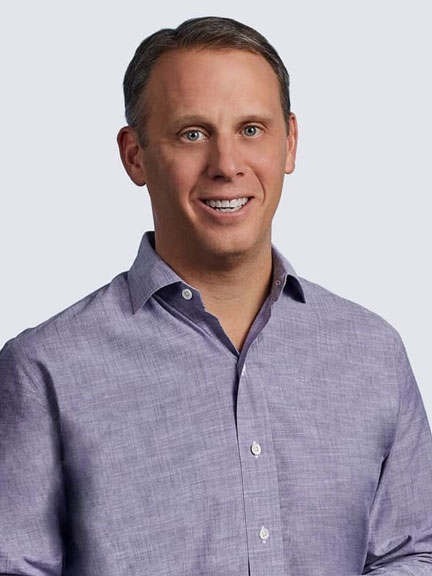 headshot of Alex Finkelstein