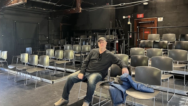 Shawn Ryan in the Hepburn Zoo