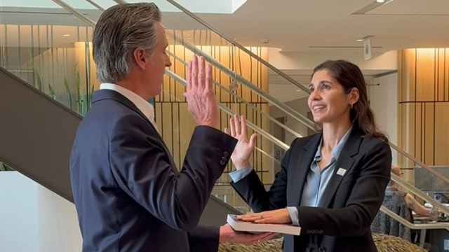 Lauren Sanchez ’11 Being Sworn In to Office