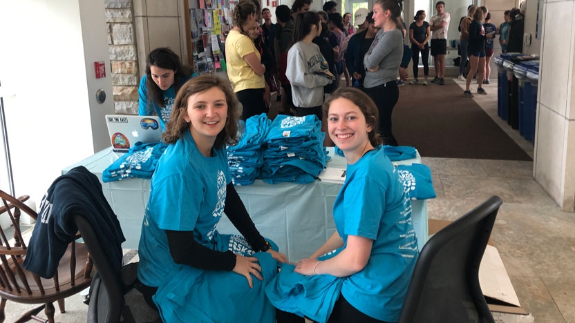 Student volunteers register participants at the 5K for Reproductive Justice.