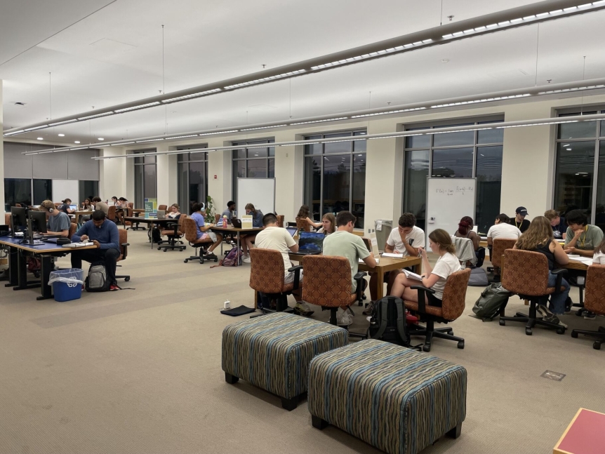 a study night at Q-Center