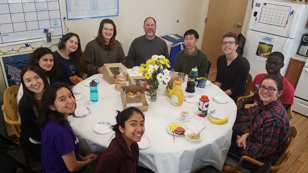 Students participate in an interfaith brunch to encourage lively dialogue and sharing.