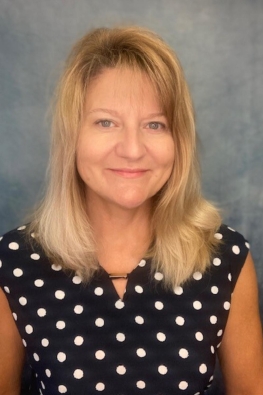 Profile of Dee Gilbert