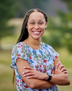 Zoey Ellis '22