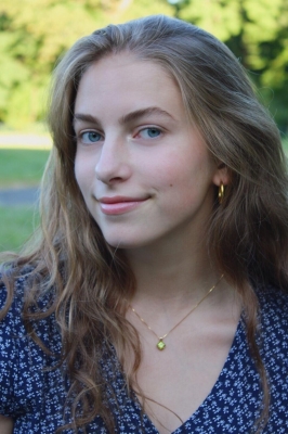 Naomi Gordon ’24