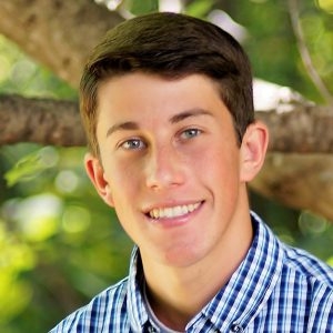 A photo portrait of Joshua Rosenstein, a student of Middlebury College and a Planet Forward Correspondent.