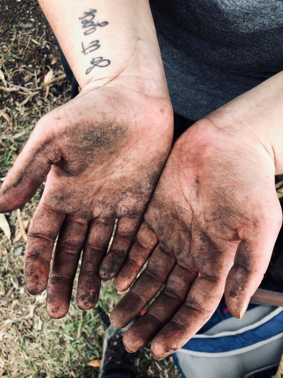 Direty hands from picking vegetables.