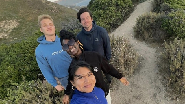 Selfie photo of Middlebury and MIIS students at Big Sur